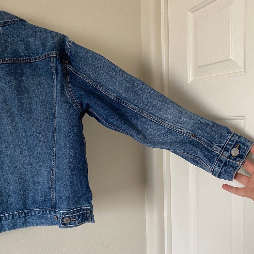 Levi’s Denim Jacket - Picture 9 of 13